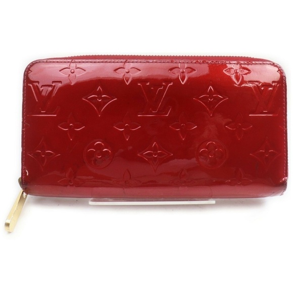 Louis Vuitton Handbags - Louis Vuitton Zippy Vernis Wallet